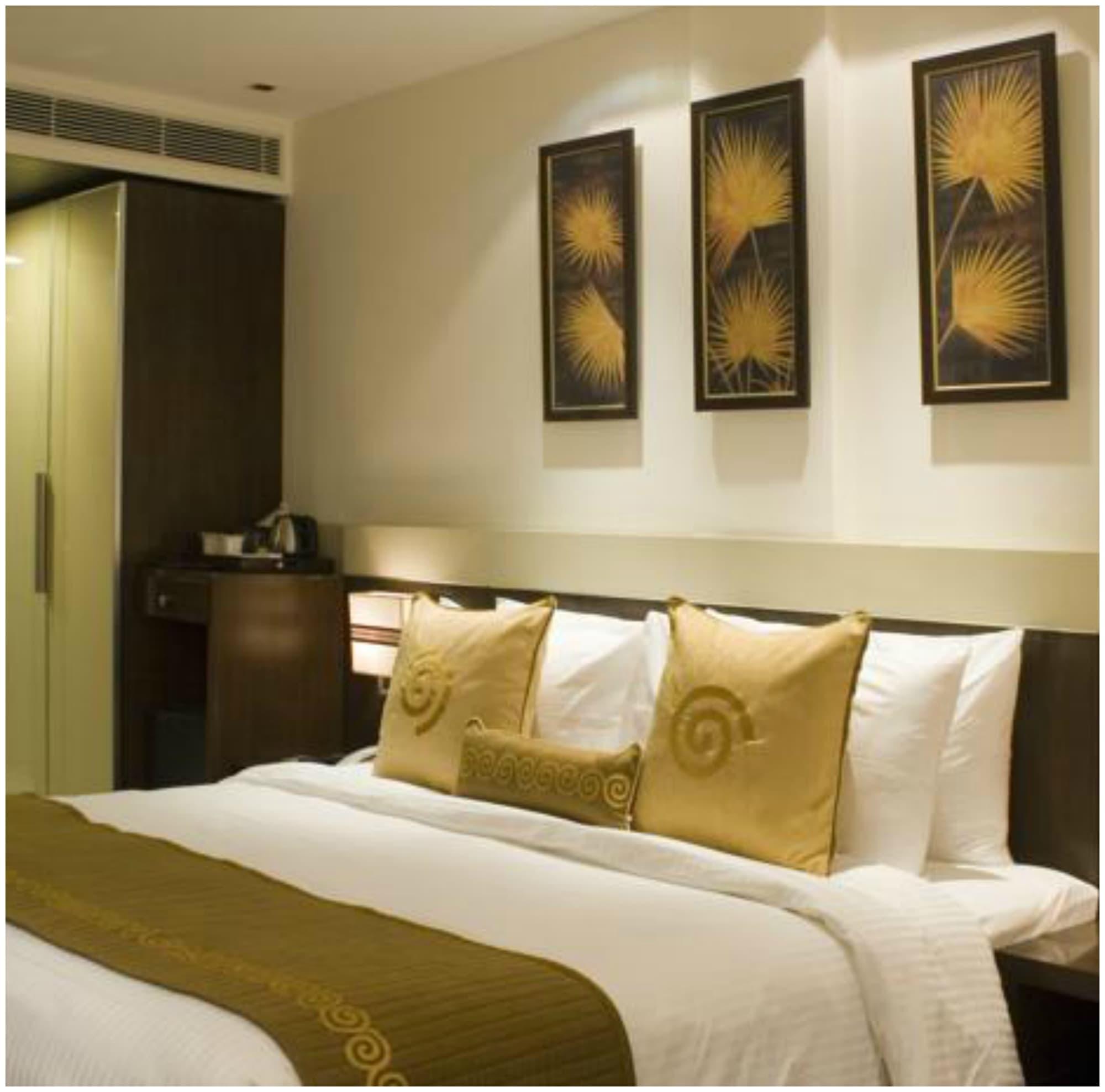 Hotel Shervani Nehru Place 4*