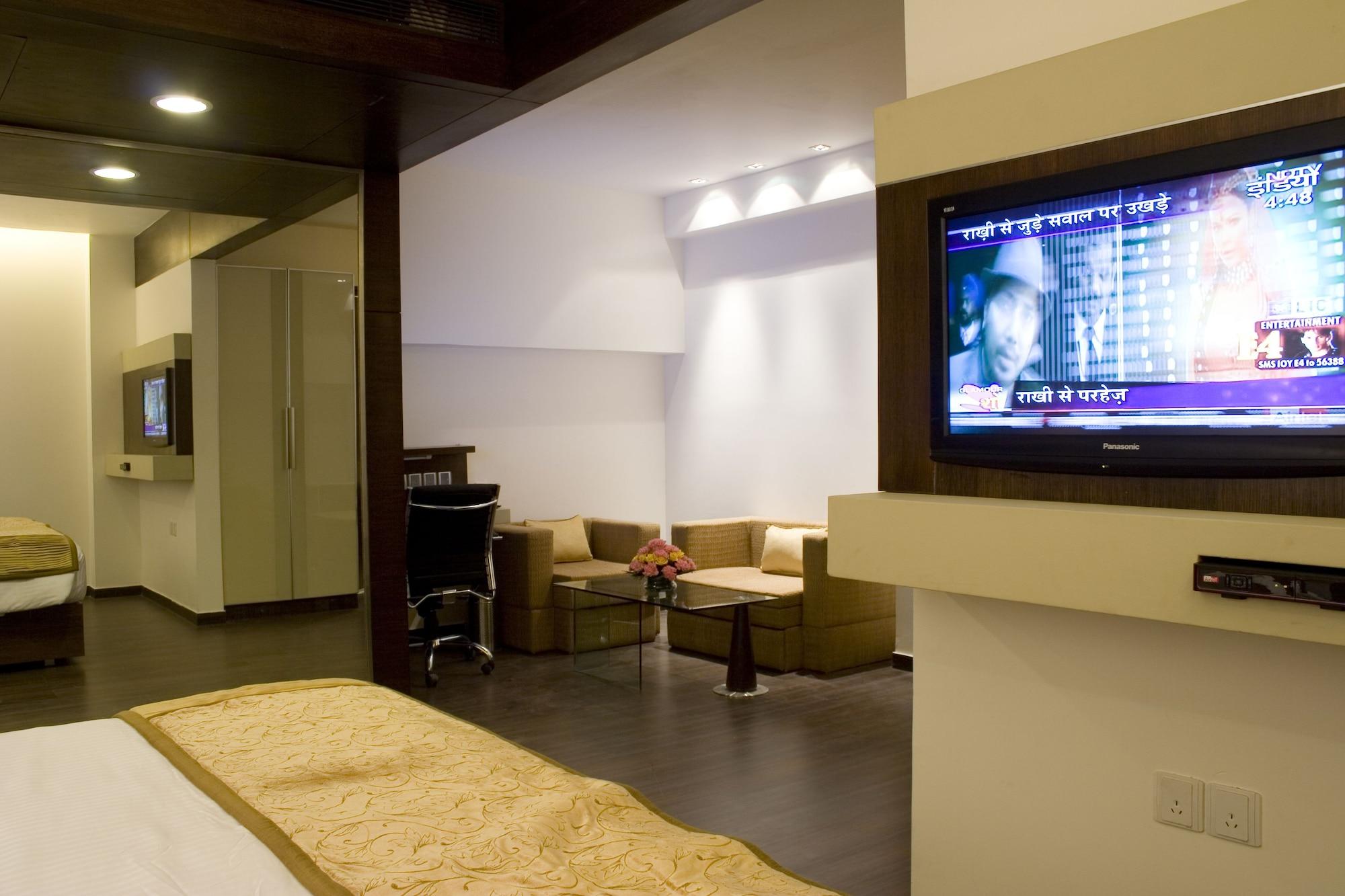 Hotel Shervani Nehru Place