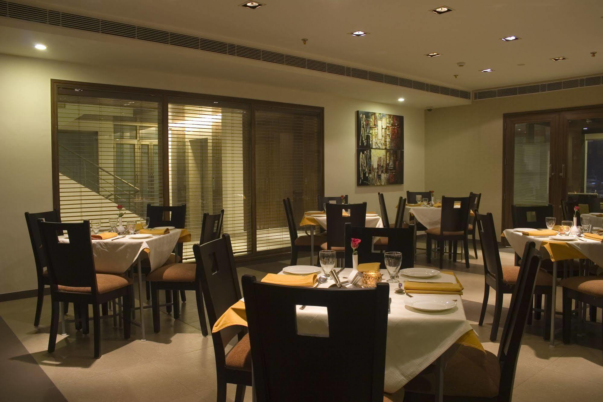 Shervani Nehru Place 4* New Delhi